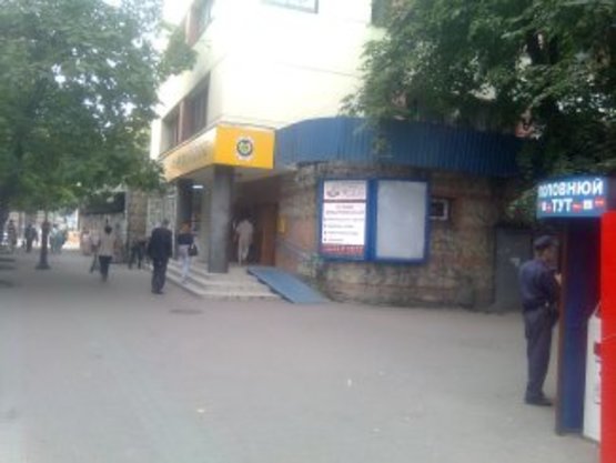 Фото рекламной плоскости по адресу Вічевий майдан (пошта) лівий