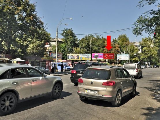 Фото рекламной плоскости по адресу Соломенская ул. / Волгоградская ул. / Головка ул., рынок "Соломенский", правая