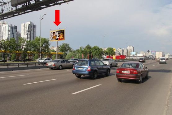 Фото рекламной плоскости по адресу Бажана пр., АЗС "КЛО", ст. м. "Позняки", напротив супермаркета "Billa", "McDonald's", в сторону Харьковская пл.