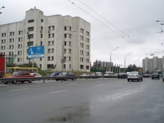 Фото рекламной плоскости по адресу Вадима Гетьмана (Индустриальная) ул. (напротив дома 32, перед путепроводом с ул. Борщаговская)