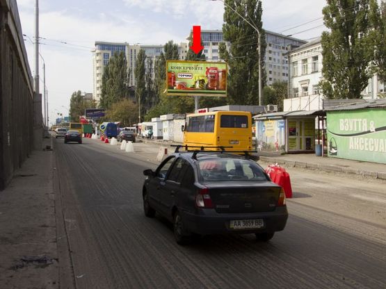 Фото рекламної площини за адресою Победы пр., 86, ст. м. "Нивки", в сторону ст.м. «Святошин»