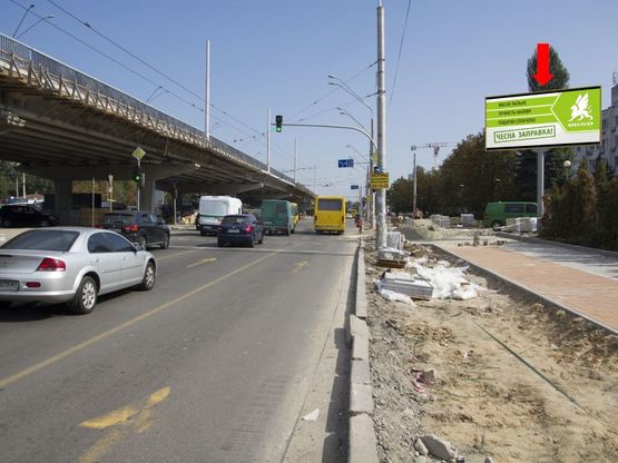 Фото рекламной плоскости по адресу Победы пр., 67, ст. м. "Нивки", в центр