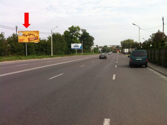 Фото рекламної площини за адресою Трасса Киев-Львов, с. Малехов, выезд из города