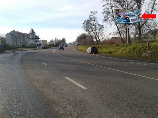 Фото рекламной плоскости по адресу Трасса Киев-Львов, с. Малехов, въезд в город