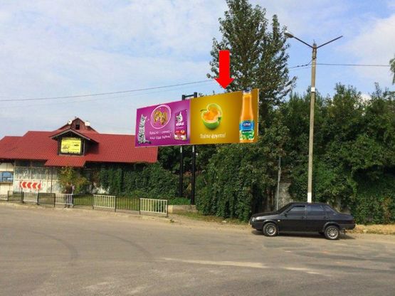 Фото рекламной плоскости по адресу Красной Калины пр. / ул. Угорская, в сторону центра, правая