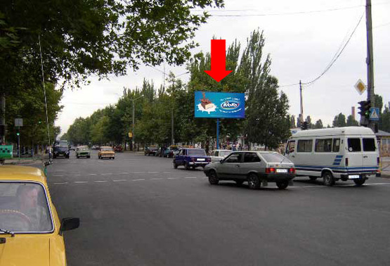 Фото рекламної площини за адресою 50-летия Победы пр. / ул. Гоголя