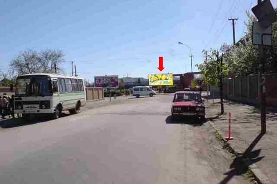 Фото рекламної площини за адресою Есенина ул. / ул. Павлова Ак., возле автовокзала