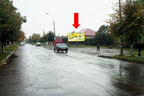 Фото рекламной плоскости по адресу Писарёва ул., 74 / ул. Ракоци, в сторону ул. И. Франка