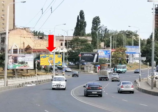 Фото рекламної площини за адресою Разумовская ул. / Калантаевская ул., возле Центрального автовокзала, в центр