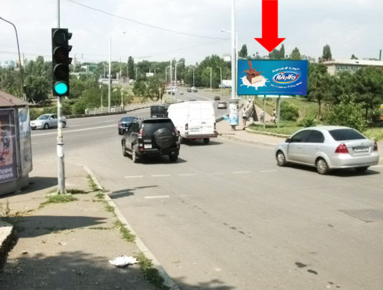 Фото рекламної площини за адресою Разумовская ул. / Калантаевская ул., возле Центрального автовокзала, из центра