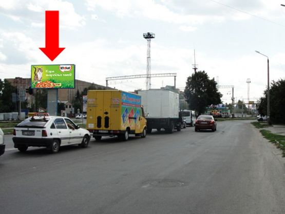 Фото рекламной плоскости по адресу Зиньковская ул. / Глебова ул., возле ж/д переезда