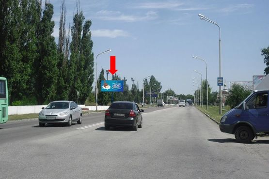 Фото рекламної площини за адресою Днепровская ул., возле АЗС "ТНК"