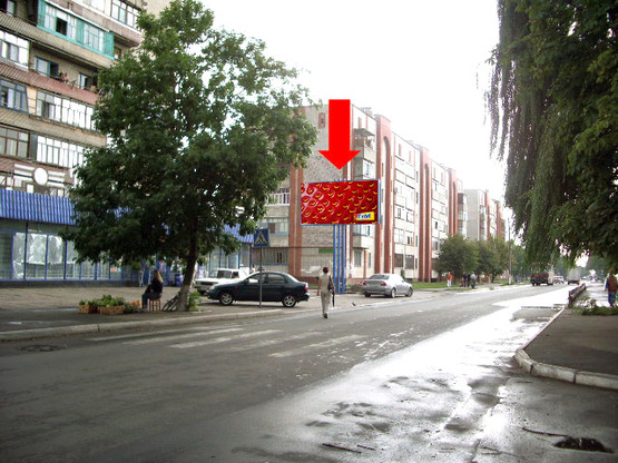 Фото рекламной плоскости по адресу Полтавская ул., 107 / Соборная ул. (бывш. Ленина ул.), возле супермаркета