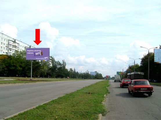 Фото рекламной плоскости по адресу Юбилейный пр., 30, напротив, в сторону Заднепровская ул.