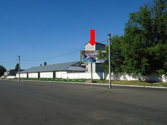 Фото рекламної площини за адресою Садовая ул., возле автовокзала