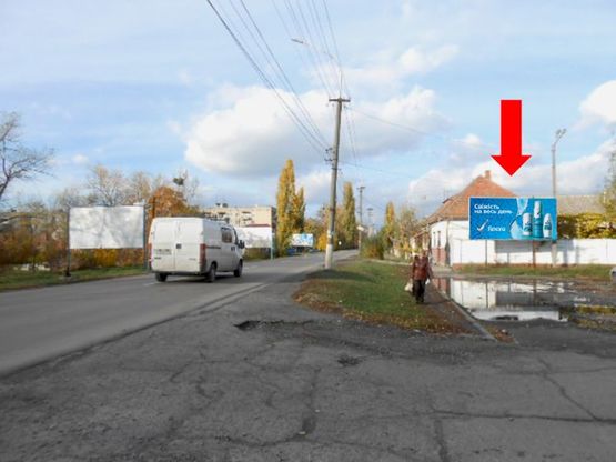 Фото рекламної площини за адресою Мужайская ул., вьезд со стороны г. Виноградов
