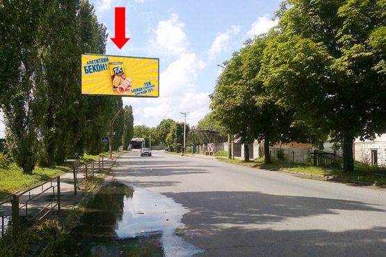 Фото рекламной плоскости по адресу Сквирское шоссе, возле ж/д перехода