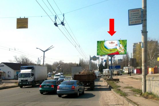 Фото рекламной плоскости по адресу Химиков пр. / Смелянская ул., съезд с моста