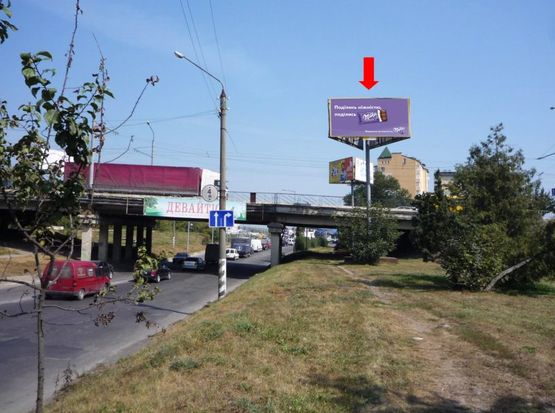 Фото рекламной плоскости по адресу Галицкая ул. / Набережная им. В. Стефаника ул.