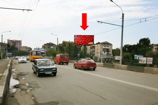 Фото рекламной плоскости по адресу Галицкая ул. / Набережная им. В. Стефаника ул., в центр