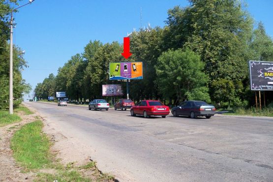 Фото рекламной плоскости по адресу Калушское шоссе / Галицкая ул., возле радиозавода "Карпаты"