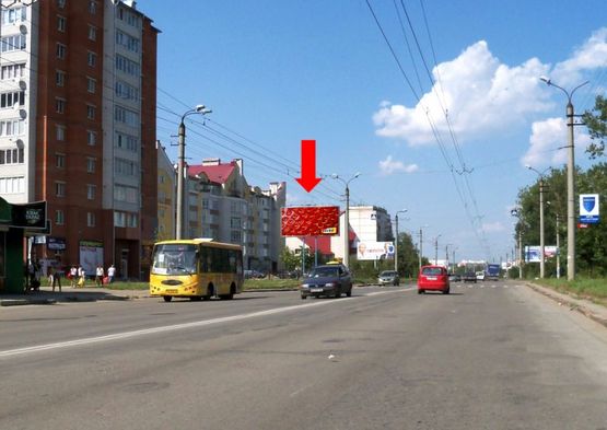 Фото рекламной плоскости по адресу Ивасюка ул., 14, возле остановки
