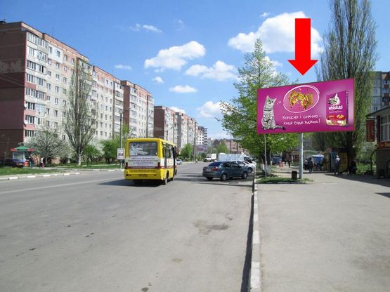 Фото рекламной плоскости по адресу Строителей ул., 49-А, в сторону Ивасюка ул., супермаркетов "Арсен", "Эпицентр"