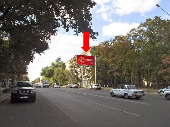 Фото рекламної площини за адресою Александровский пр. (бывш. Косиора пр.), 89, возле рынка, супермаркет "АТБ", в центр