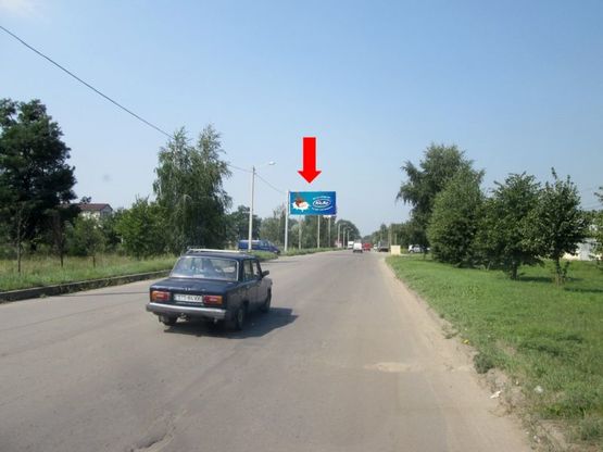 Фото рекламной плоскости по адресу Залютинская ул., 35, из центра