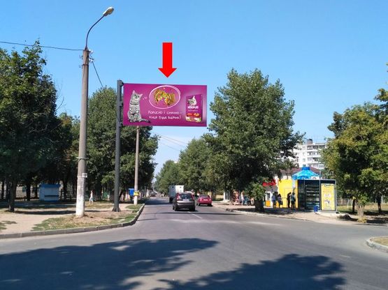 Фото рекламної площини за адресою Стуса ул. / Тракторостроителей пр., 67, в сторону Павлова ул.