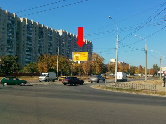 Фото рекламної площини за адресою Морозова ул. / пр. Героев Сталинграда, в сторону Московского пр.