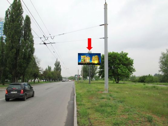 Фото рекламної площини за адресою Барабашова ул., 38 напротив, в сторону ул. Валентиновской