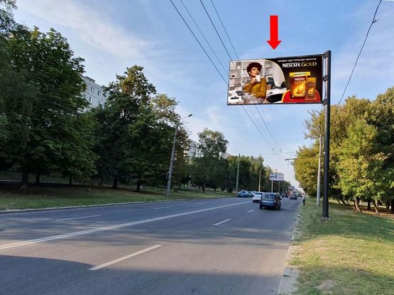 Фото рекламної площини за адресою Гвардейцев Широнинцев ул., 81, в центр