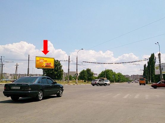Фото рекламной плоскости по адресу 49-й Гвардейской дивизии ул. / Покрышева ул., в центр