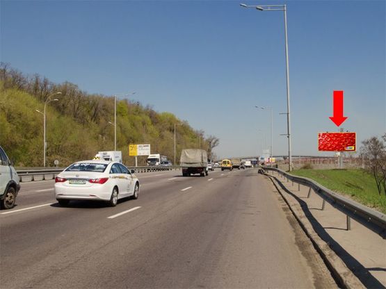 Фото рекламної площини за адресою Надднепрянское шоссе, возле жд переезда, в сторону Дружбы Народов бул.