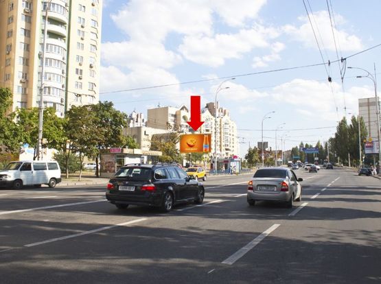 Фото рекламной плоскости по адресу Героев Сталинграда пр., 22, в сторону Малиновского. ул.