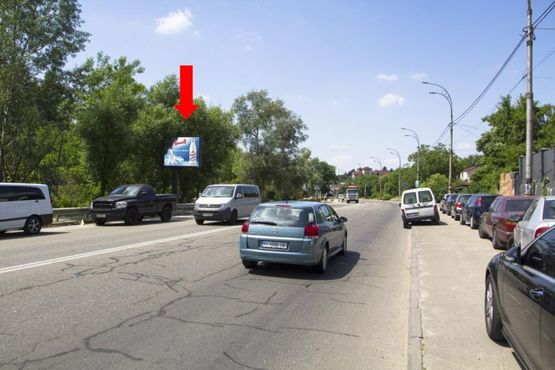 Фото рекламной плоскости по адресу Брожко ул. (бывш. Кировоградская ул.), в сторону пр. Лобановского