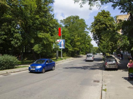 Фото рекламної площини за адресою Овруцкая ул., 29, в сторону ул. Тропинина