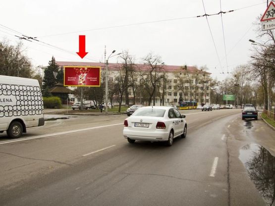 Фото рекламной плоскости по адресу Рижская ул., 1, возле Сырецкого парка, Поликлиники №3, Больницы №9, к ст. м. "Сырец"