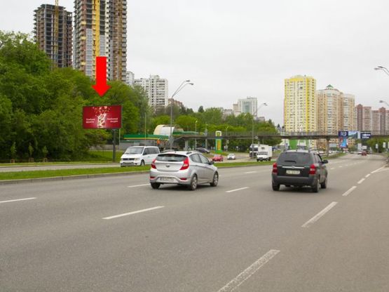 Фото рекламної площини за адресою Саперно-Слободская ул., возле АЗС WOG, в сторону Демеевской пл. (бывш. Московская пл.)
