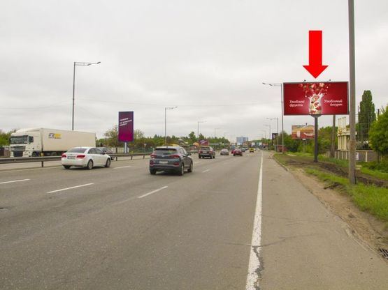 Фото рекламной плоскости по адресу Столичное шоссе - Плещеева ул., из центра