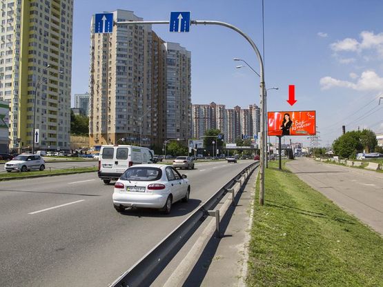 Фото рекламной плоскости по адресу Саперно-Слободская ул., 26, напротив супермаркета "Leroy Merlin", на светофоре, в сторону пл. Демеевской