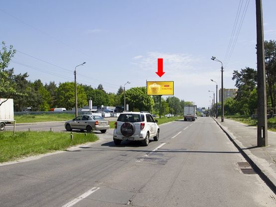 Фото рекламной плоскости по адресу Навои пр., 1а, разделитель, в сторону рынка "Юность", ул. Братиславской