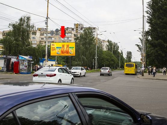 Фото рекламной плоскости по адресу Коласа ул., 25 - ул. Юры, на светофоре, возле "АТБ", в сторону ул. Героев Космоса, супермаркета "Фуршет"