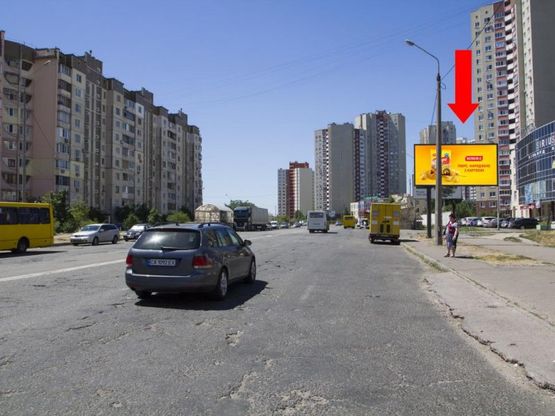 Фото рекламної площини за адресою Милославская ул., 6, возле супермаркета "Сильпо", в сторону ул. Радунской