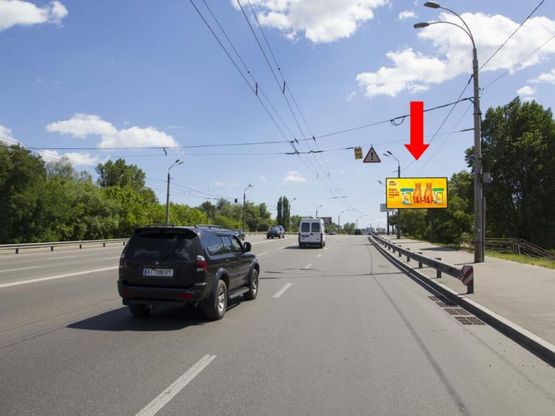 Фото рекламної площини за адресою Луговая ул., 16 в сторону ул. Богатырской