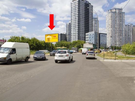 Фото рекламної площини за адресою Чавдар ул. - Днепровская наб., в сторону ст. м. "Осокорки", пр. Бажана