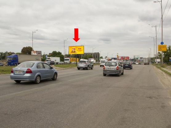 Фото рекламной плоскости по адресу Кольцевая дорога - ул. Григоровича-Барского, разделитель, в сторону пр. Победы