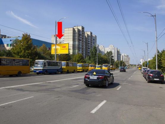 Фото рекламної площини за адресою Ефремова ул. (бывш. Уборевича), 11 - пер Чернобыльский, возле поликлиники, в сторону ул. Чернобыльской