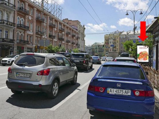 Фото рекламной плоскости по адресу Б. Васильковская ул. (бывш. Красноармейская ул.), 20, возле ст. метро "пл. Толстого", Mc'Donald's, в сторону Толстого пл.